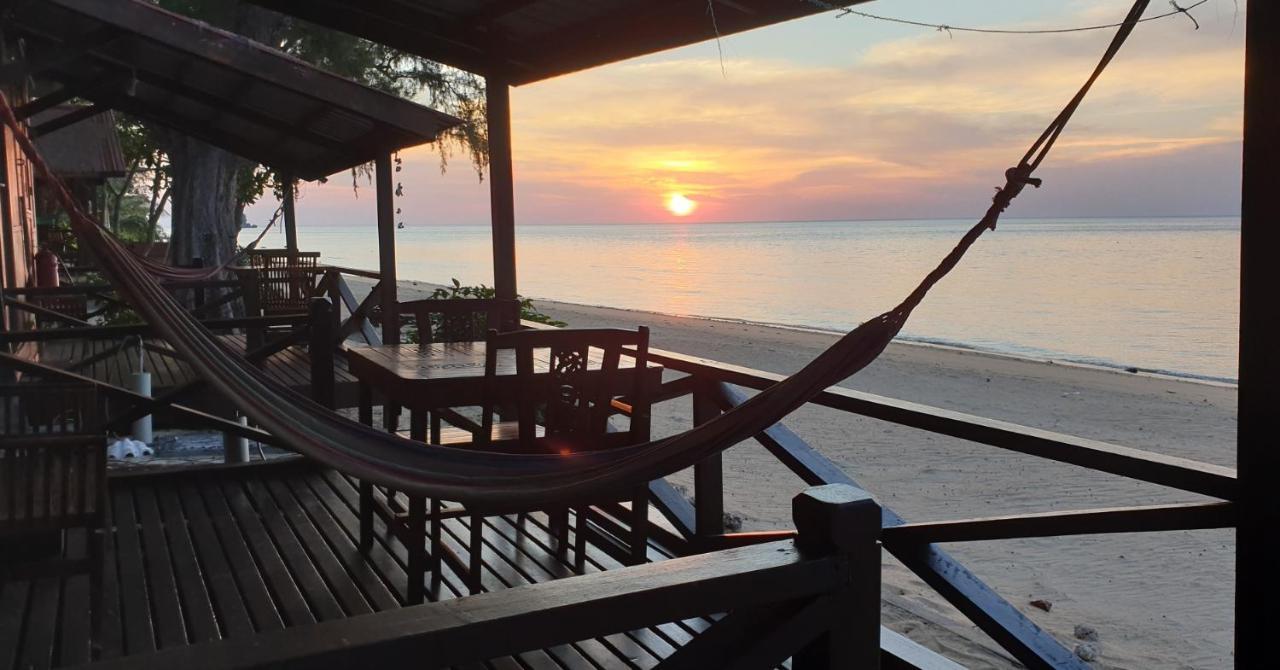 Hotel The Station Tioman Kampong Ayer Batang Zewnętrze zdjęcie