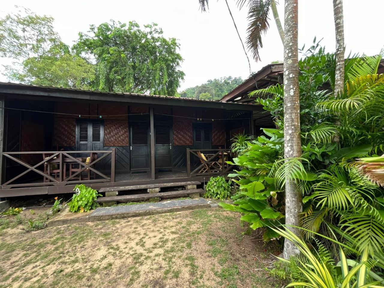 Hotel The Station Tioman Kampong Ayer Batang Zewnętrze zdjęcie